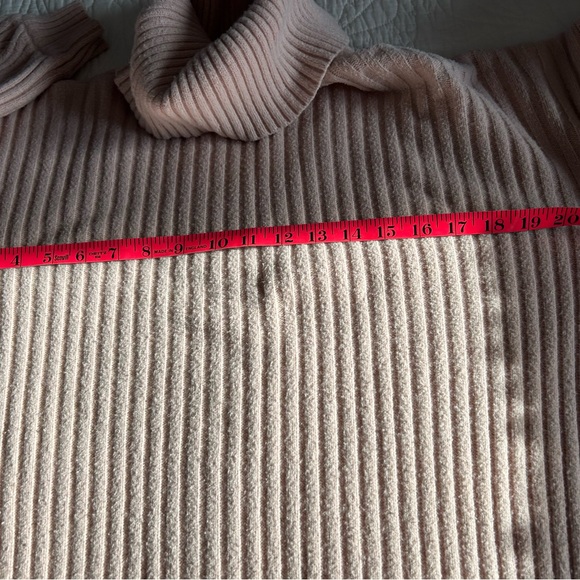 Sweater Dress - Picture 4 of 6